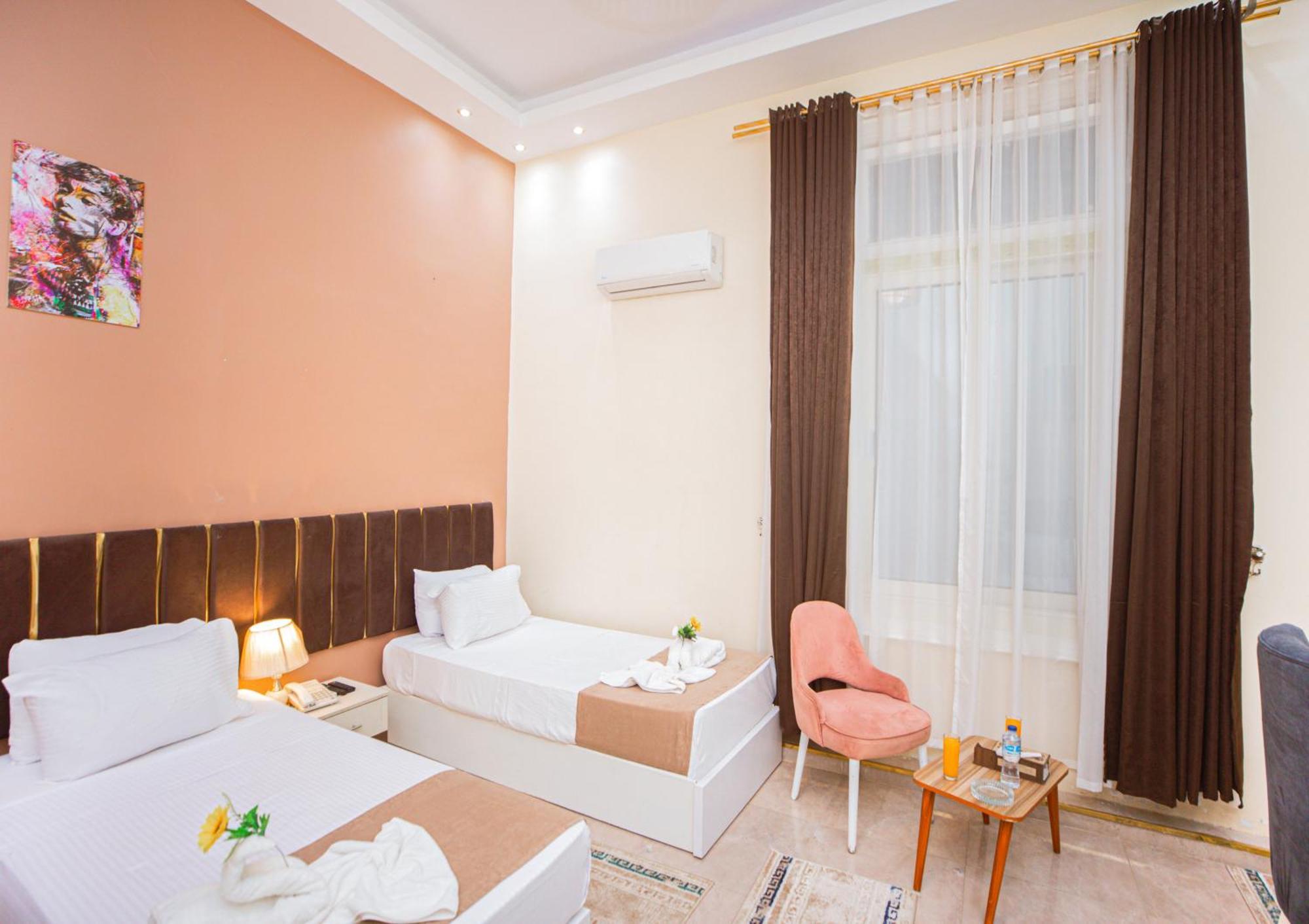 Downtown Antique Hotel Kaherah Luaran gambar