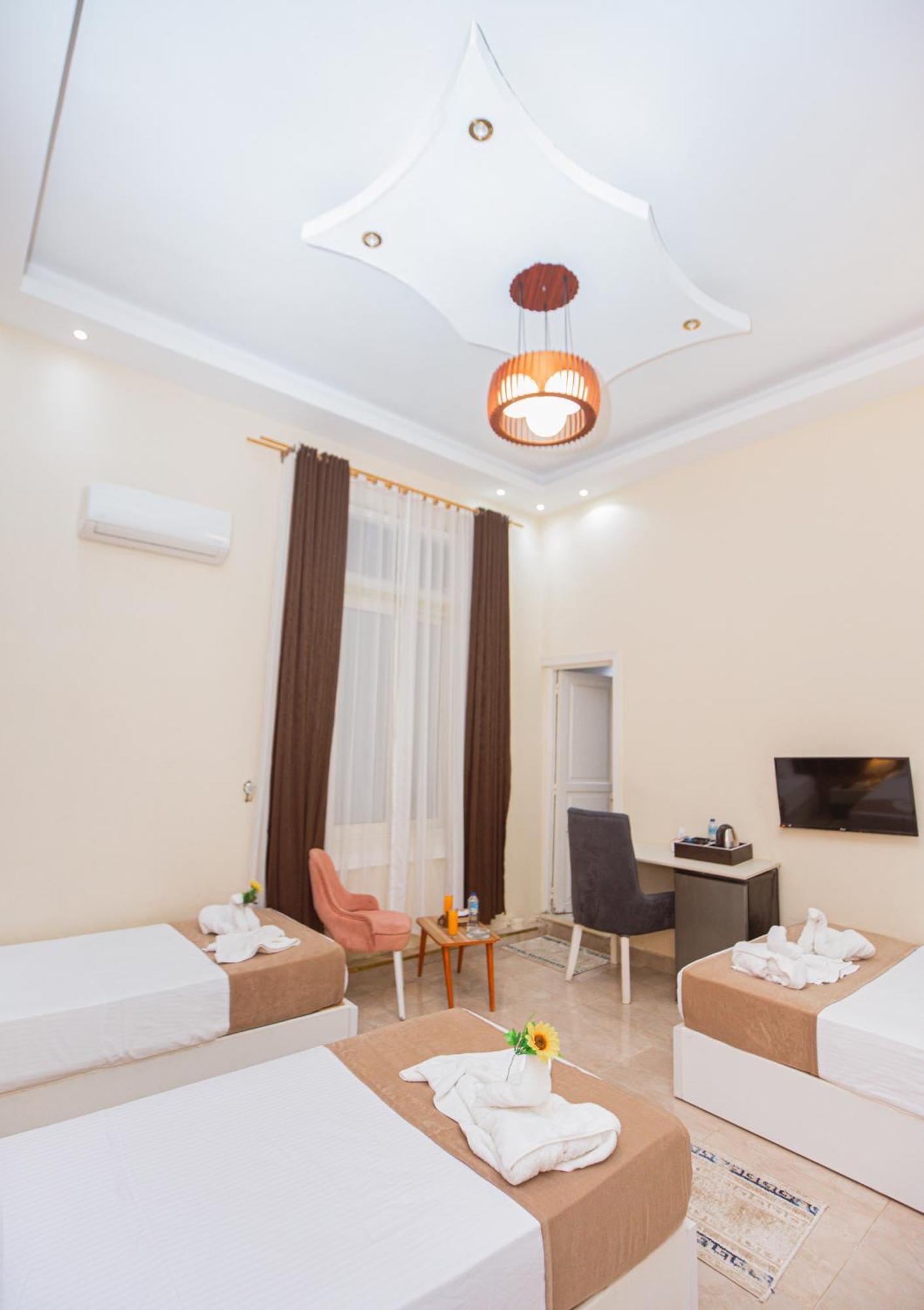 Downtown Antique Hotel Kaherah Luaran gambar