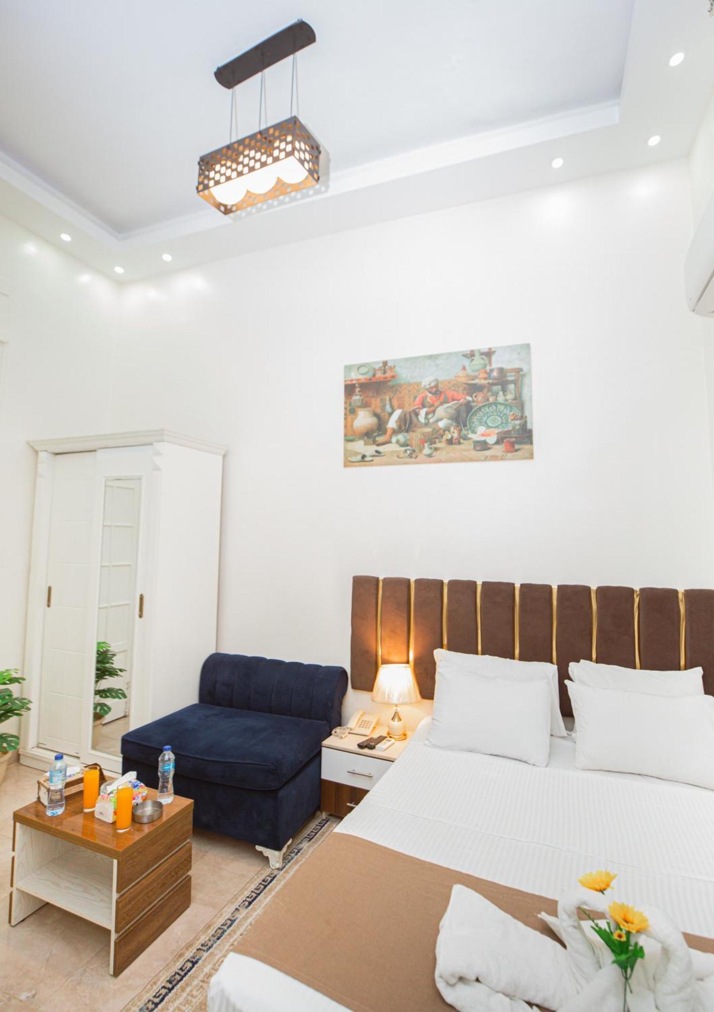Downtown Antique Hotel Kaherah Luaran gambar
