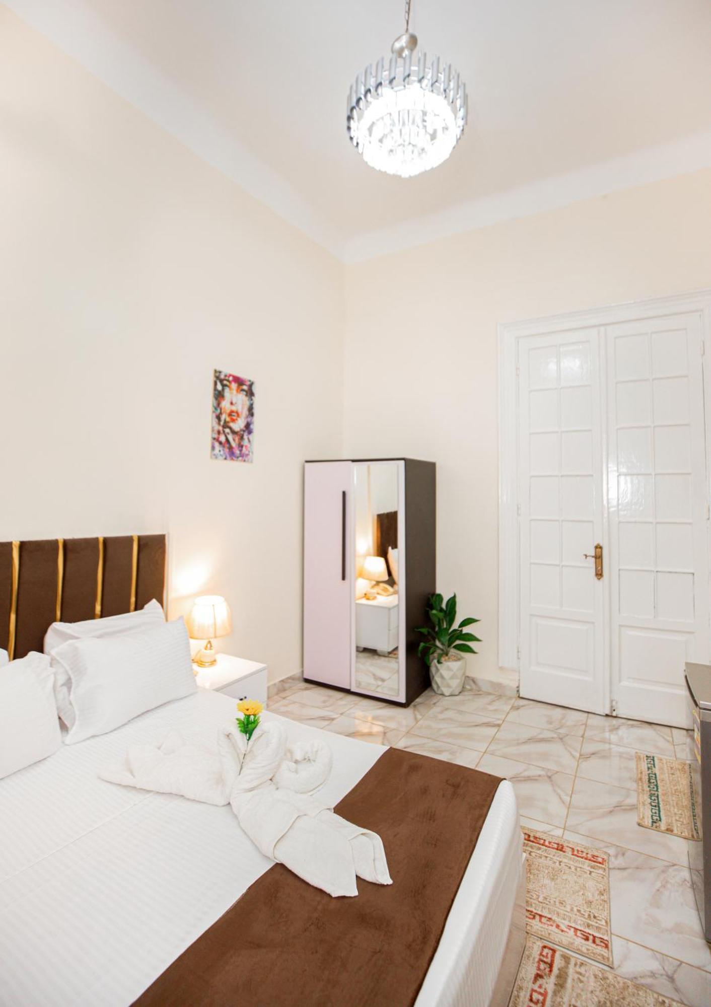 Downtown Antique Hotel Kaherah Luaran gambar