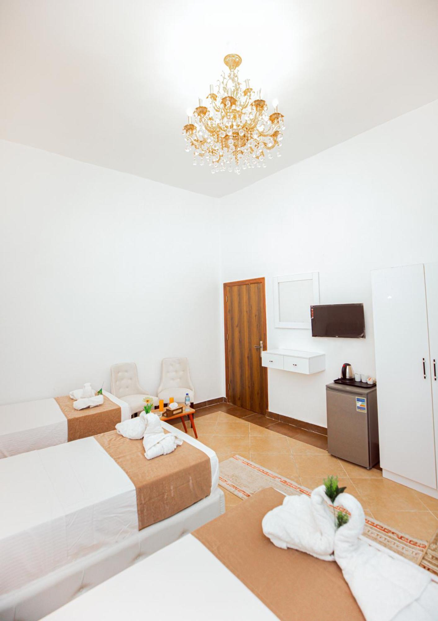 Downtown Antique Hotel Kaherah Luaran gambar