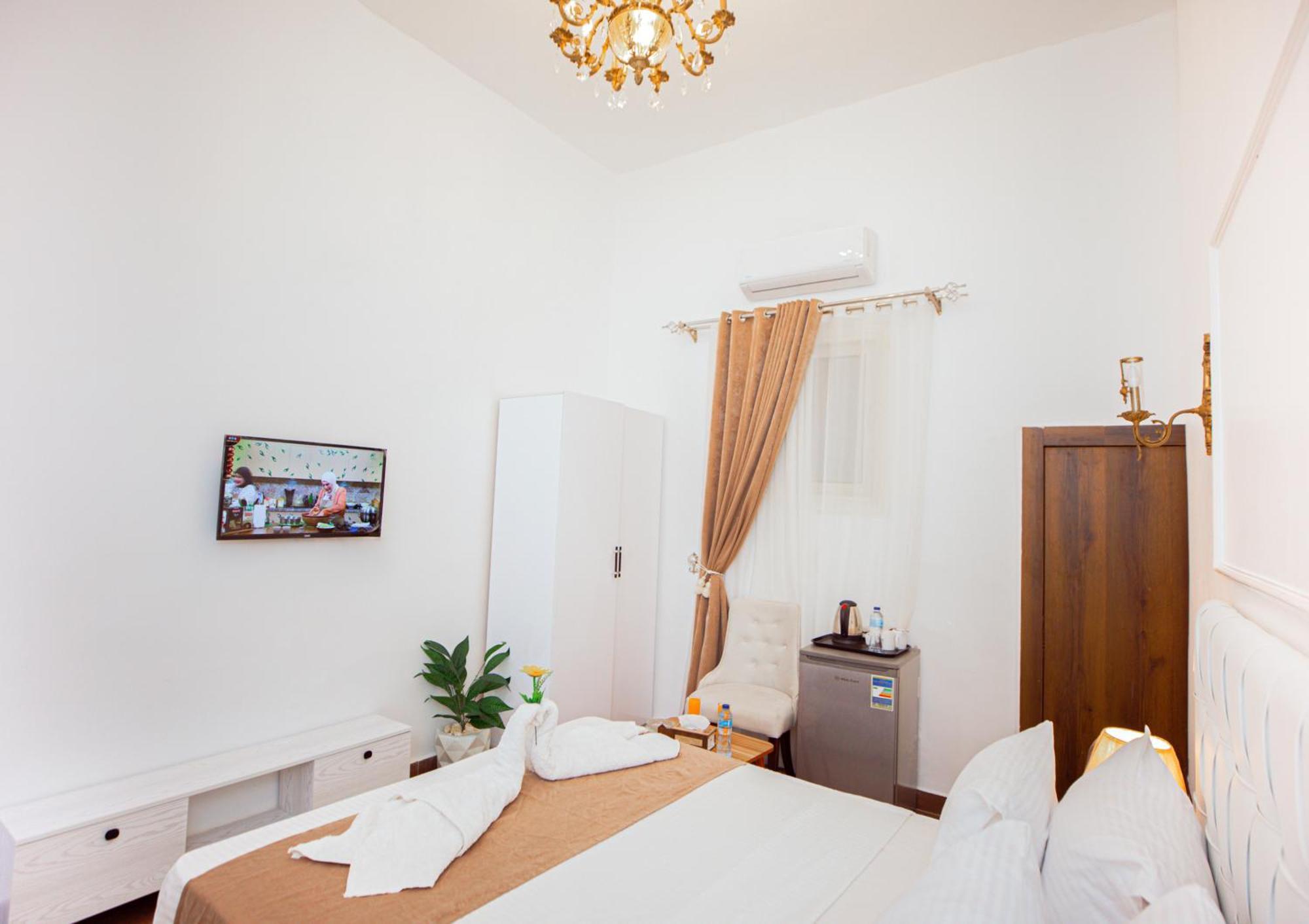 Downtown Antique Hotel Kaherah Luaran gambar