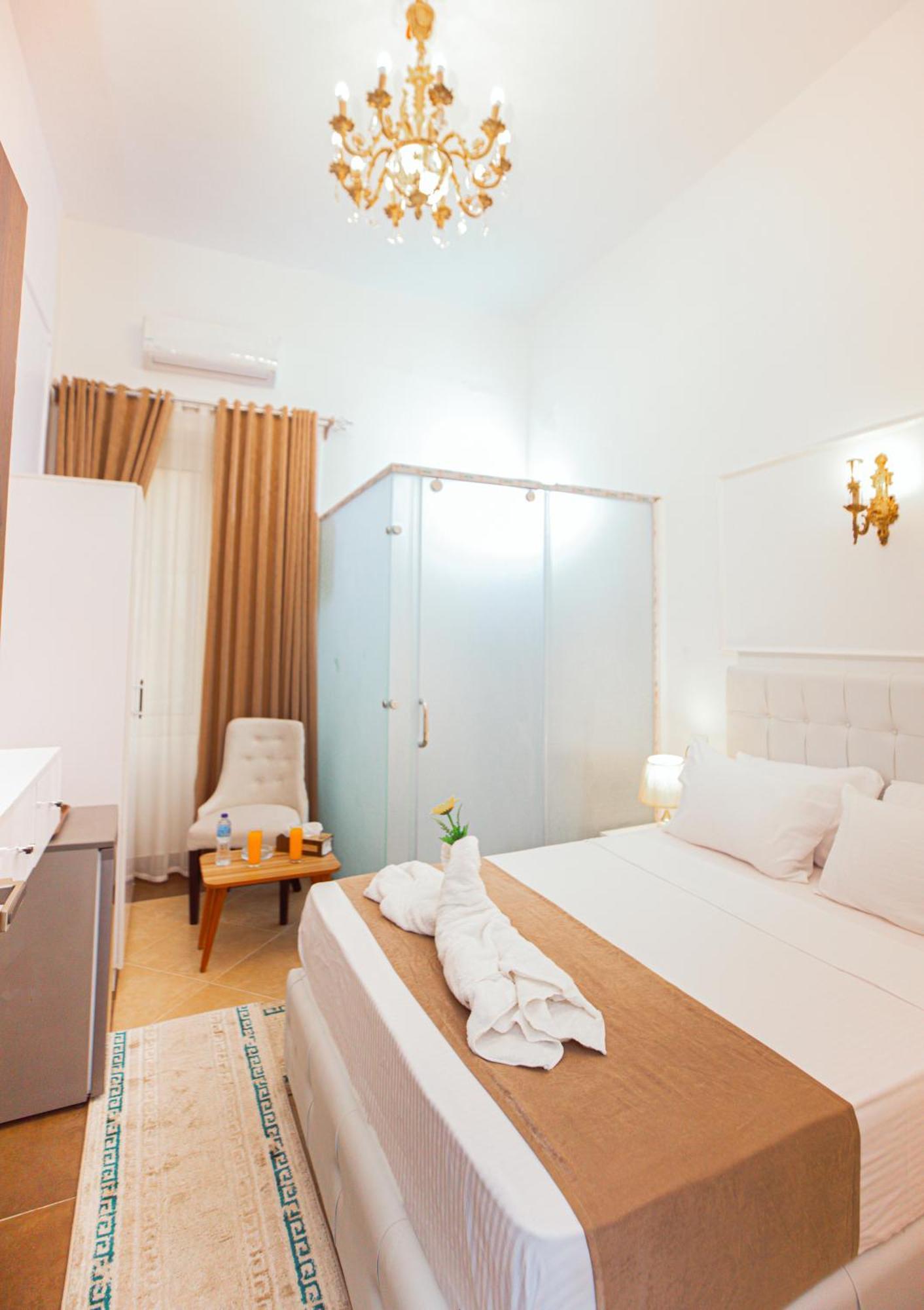 Downtown Antique Hotel Kaherah Luaran gambar