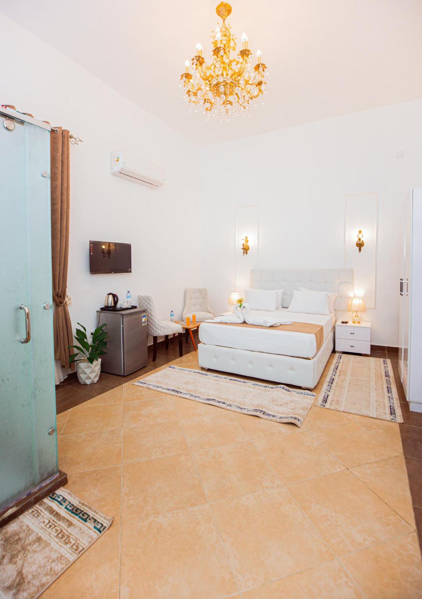 Downtown Antique Hotel Kaherah Luaran gambar