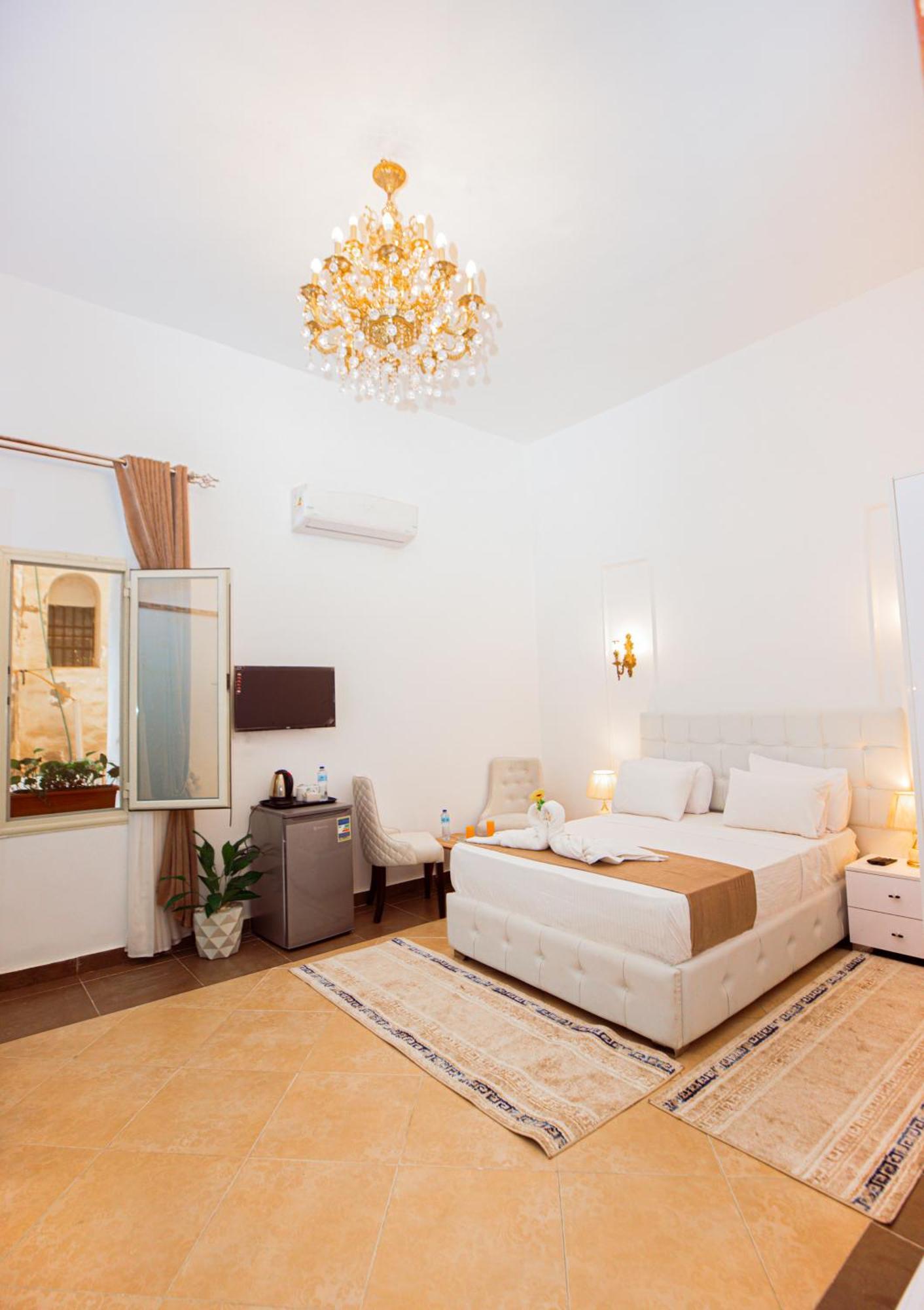 Downtown Antique Hotel Kaherah Luaran gambar